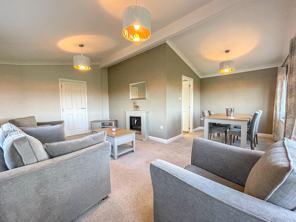 Plot 3 Green Crize   Living diningn room