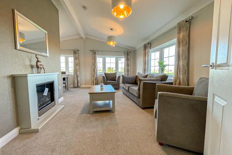 2 bedroom park home for sale, Plot 3 Willerby Hazelwood, Green Crize, Lower Bullingham Lane, Hereford, Herefordshire