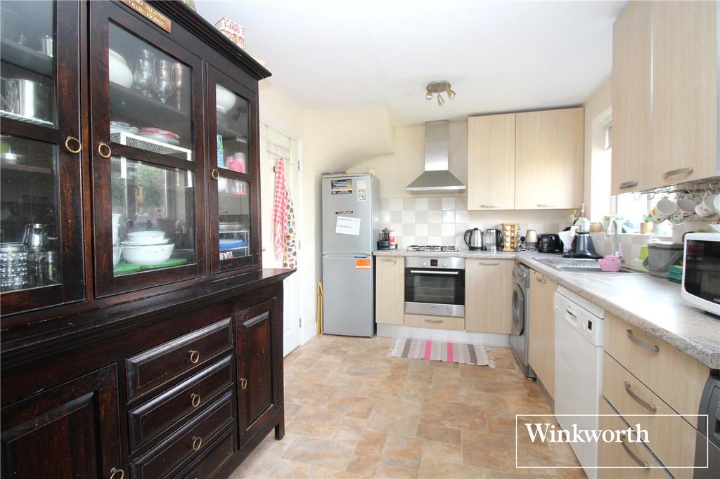 Stevenage Crescent, Borehamwood, Hertfordshire, WD6 3 bed end of