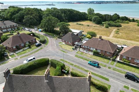3 bedroom semi-detached house for sale - Beech Gardens, Hamble, Southampton, Hampshire, SO31
