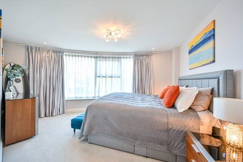 2 bedroom flat for sale, Bridge Avenue, Maidenhead, SL6