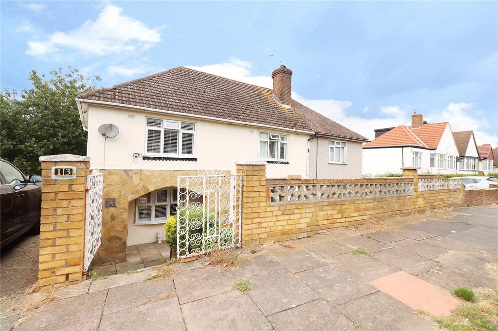 Mount Culver Avenue, Sidcup, Bexley, DA14 4 bed terraced house for sale