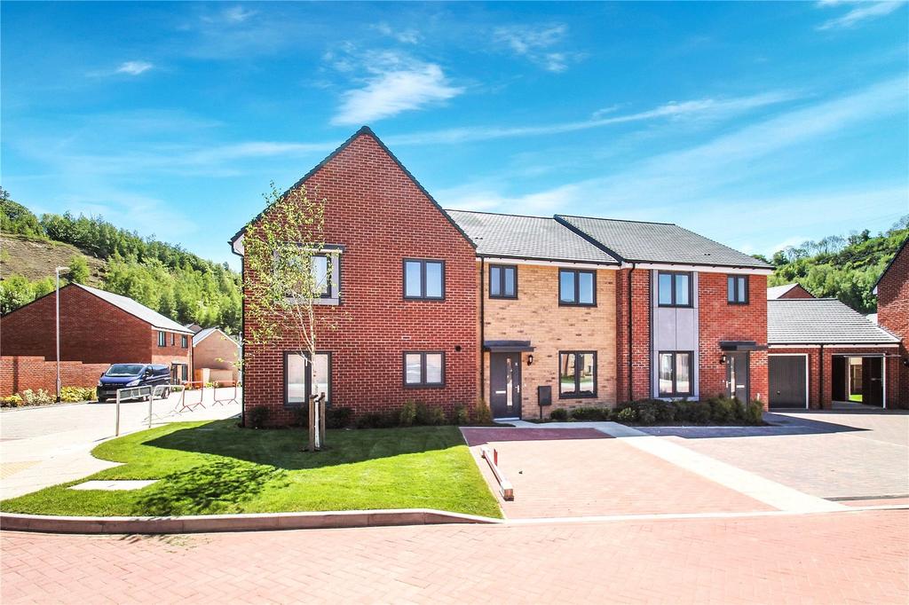 Flint Rise, Castle Hill, Ebbsfleet Valley, DA10 2 bed terraced house for sale £370,000