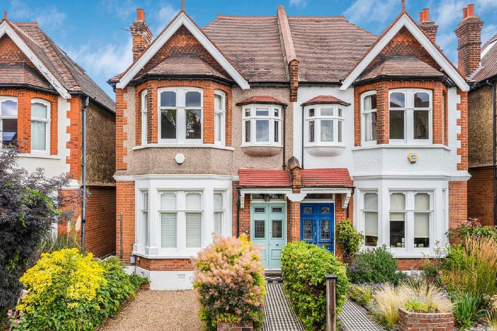 Dovercourt Road, Dulwich 5 bed semidetached house for sale £1,875,000