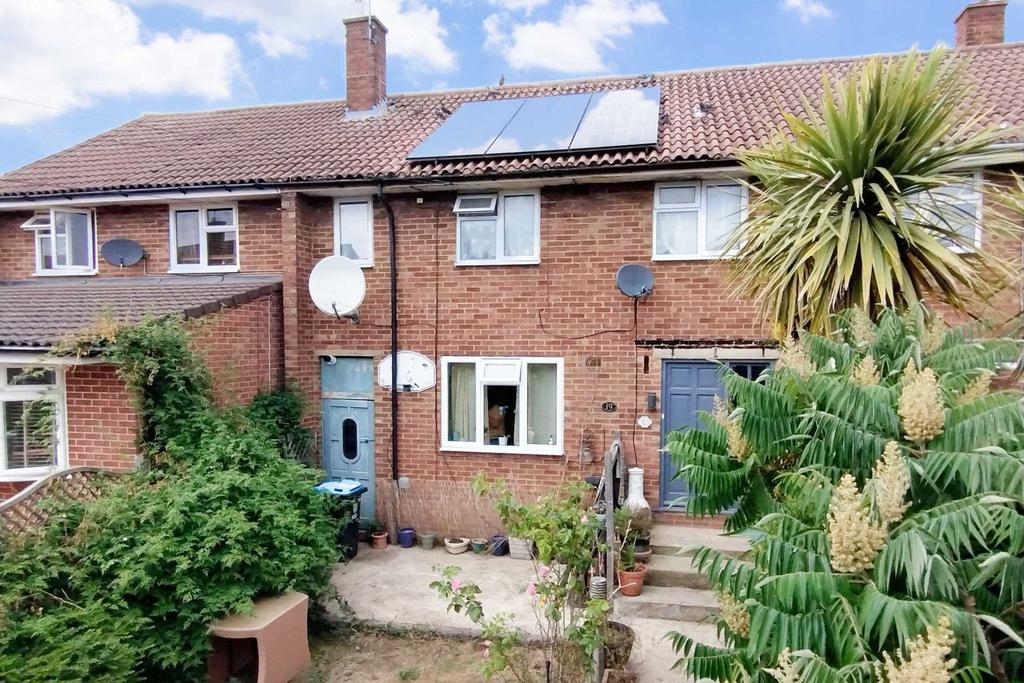 Oak Street, Hemel Hempstead 3 bed house for sale £400,000