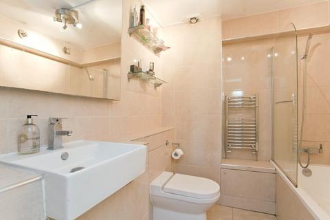 5 bedroom ground floor flat to rent, Mullet Gardens, Bethnal Green, E2