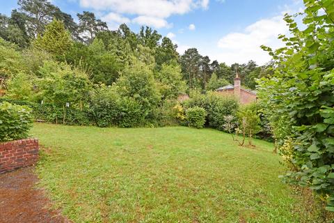 Polymetis Glayshers Hill, Headley Down, Bordon, GU35 8AQ