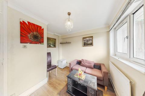 1 bedroom flat for sale - Beaconsfield Road, London, Greater London, E16