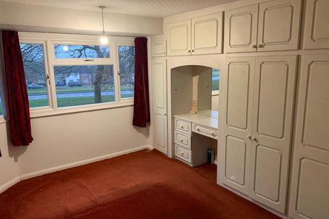 undefined, 3 Bed Semi – Detached House – Angela Drive, Leicester, LE5 6FD. £1095PCM