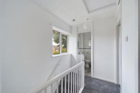 19 Oakfields Close, Stevenage, SG2 8NQ