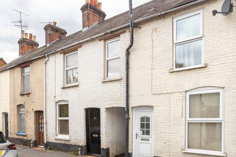 2 bedroom terraced house to rent, Livingstone Road, Newbury, RG14