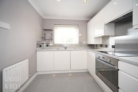 250 Wigmore Lane, Luton, LU2 8DN