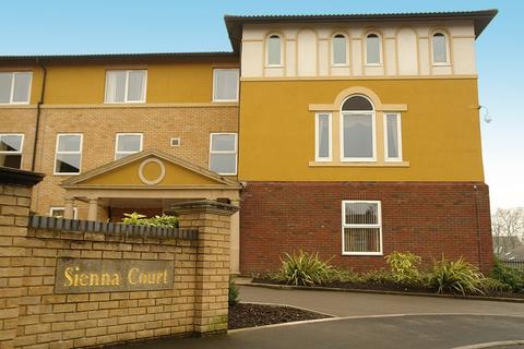 2 bedroom penthouse for sale - Sienna Court, Chadderton