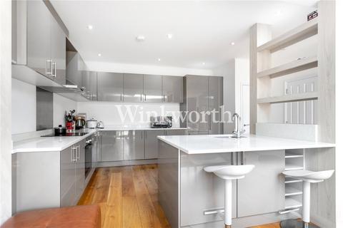4 bedroom terraced house for sale - Firs Park Gardens, London, N21