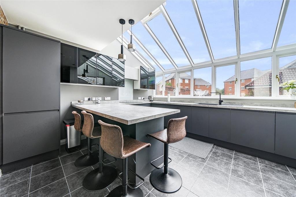 Kitchen/Breakfast