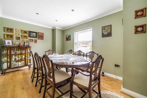 undefined, Darwin Close, Medbourne, Milton Keynes, Buckinghamshire, MK5