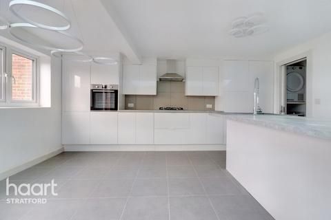 27 Westdown Road, London, E15 2BZ