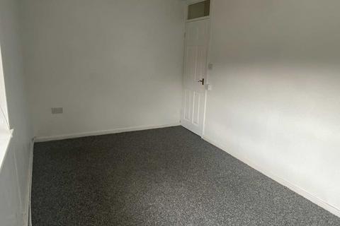 1 Duchess Park Close, Shaw, Oldham, OL2 7YN
