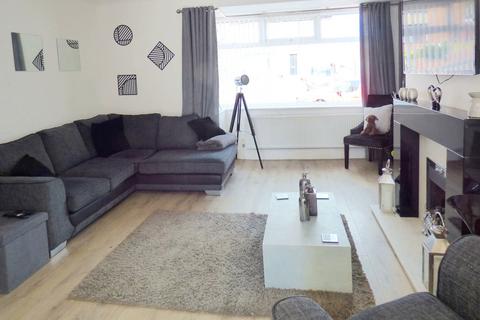 3 bedroom semi-detached house for sale - Oakfield Road, Lobley Hill, Gateshead, Tyne and Wear, NE11 0AA