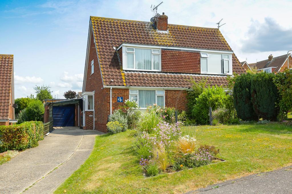 Shearwater Avenue, Whitstable, CT5 3 bed semidetached house for sale
