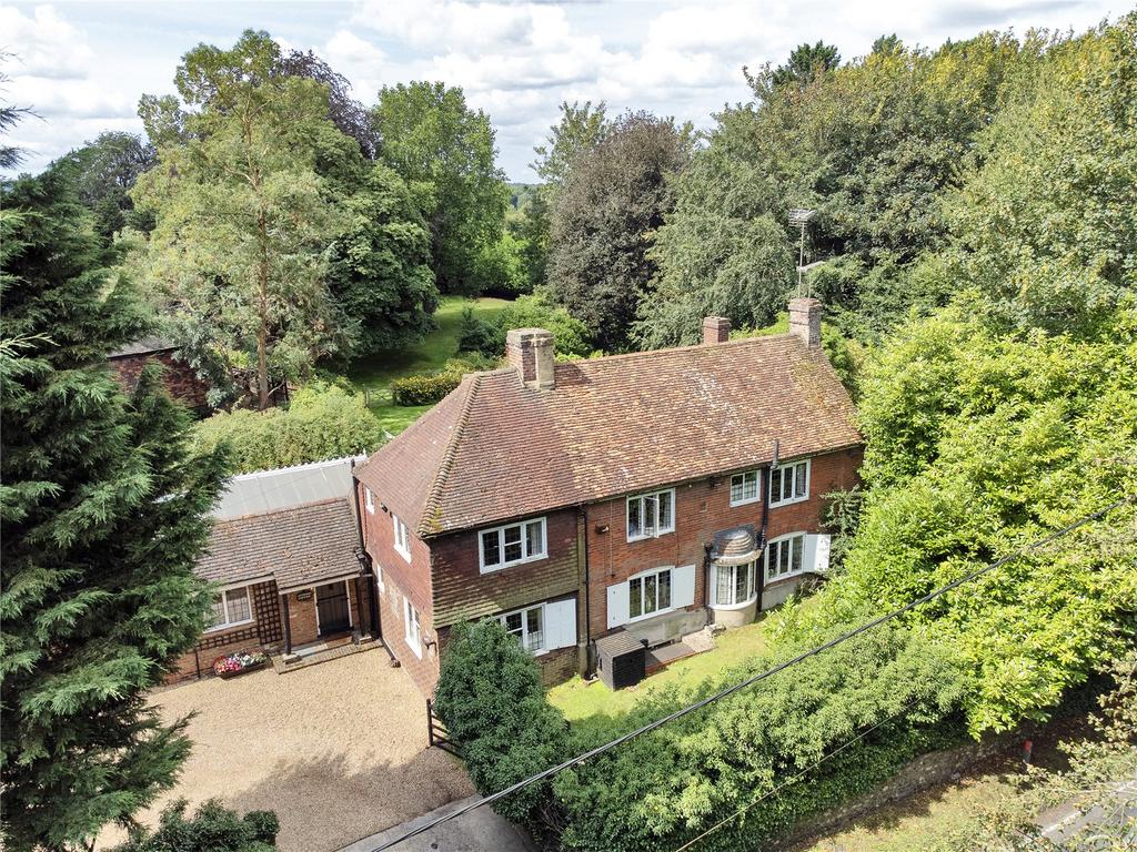 The Street, Ash, Sevenoaks, Kent, TN15 5 bed detached house for sale