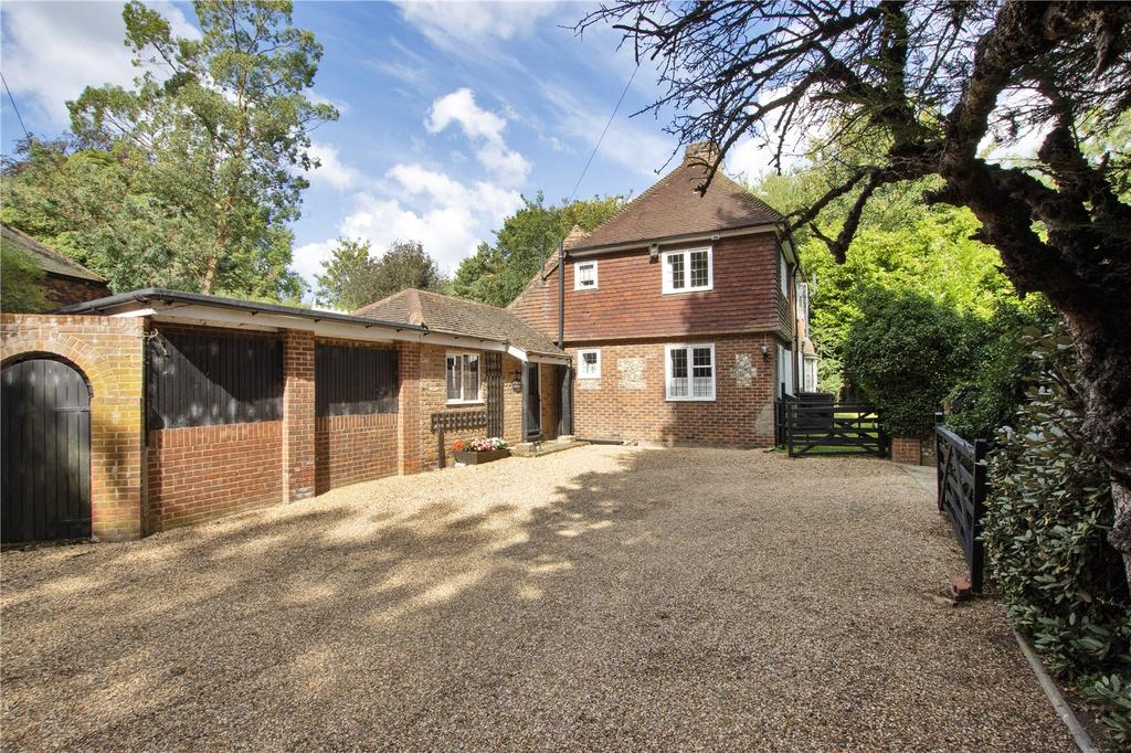 The Street, Ash, Sevenoaks, Kent, TN15 5 bed detached house £1,250,000