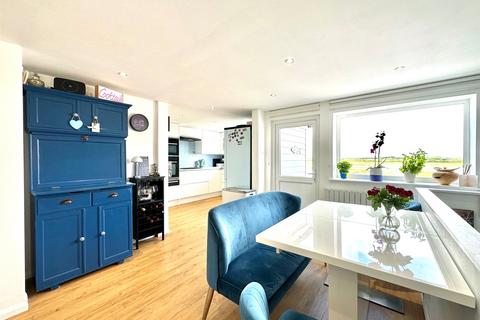 3 bedroom detached house for sale, Coast Road, Pevensey Bay, Near Eastbourne, East Sussex, BN24