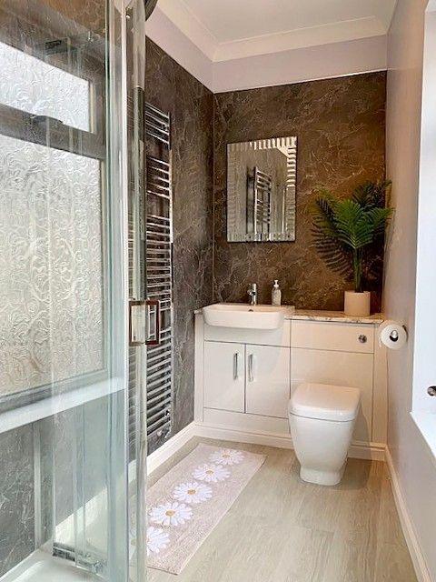 Shower Room/Wc