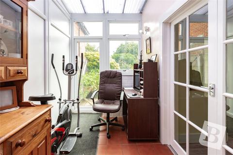 23 Sun Lane, Gravesend, DA12 5HQ