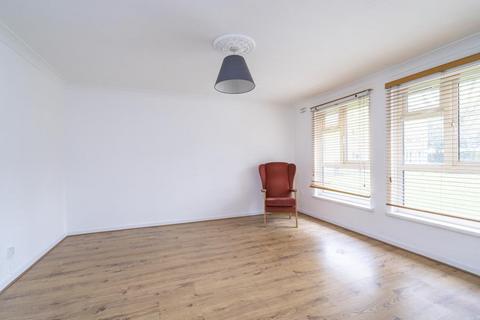 8 Cheriton Close, London, W5 1TR