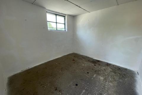 Storage to rent, Witham