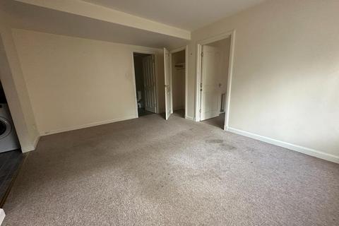 1 bedroom flat to rent, Chapel Street, Forfar, DD8