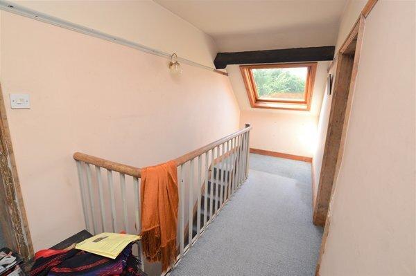 2nd floor landing
