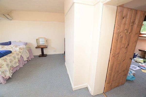 Office/hobby room