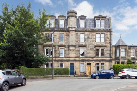 30/5 Summerside Place, Edinburgh, EH6 4NY