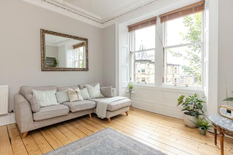 30/5 Summerside Place, Edinburgh, EH6 4NY