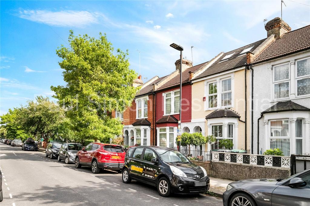 Roslyn Road, London, N15 5 bed terraced house for sale £760,000