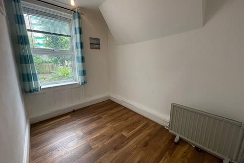 1 bedroom flat for sale, Parrock Street, Gravesend, Kent, DA12