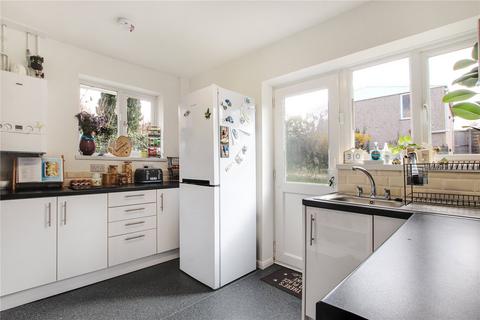 3 bedroom semi-detached house for sale - Downs Road, Istead Rise, Kent, DA13