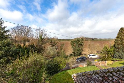 3 bedroom semi-detached house for sale - Downs Road, Istead Rise, Kent, DA13