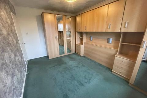 29 Downs Road, Istead Rise, Gravesend, DA13 9HB