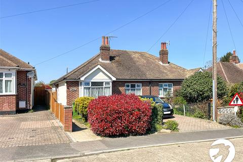 2 bedroom bungalow for sale, Woodland Way, Penenden Heath, Maidstone, Kent, ME14