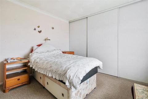 2 bedroom bungalow for sale - Finwell Road, Rainham, Gillingham, Kent, ME8