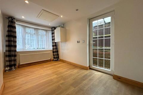 3 Highgrove Road, Chatham, ME5 7QE