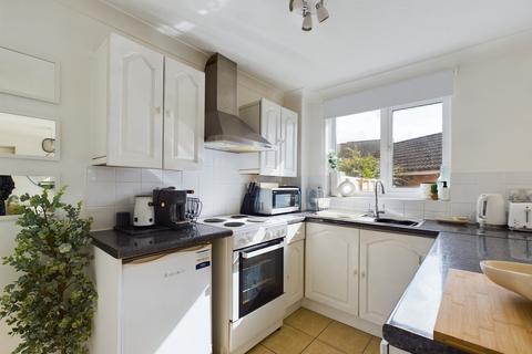 undefined, Warblington Close, Tadley