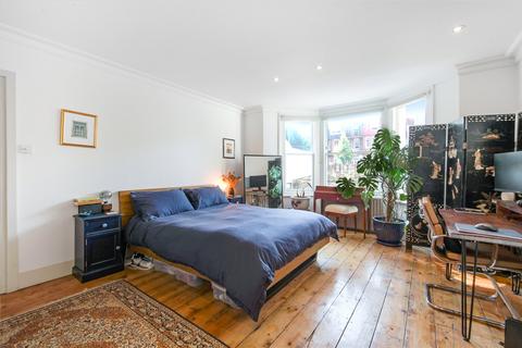 2 bedroom apartment to rent, Grange Road, London, W5