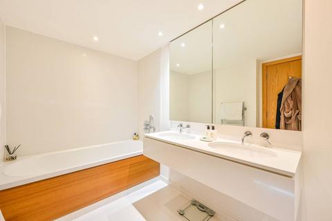 2 bedroom flat for sale, West India Quay, Canary Wharf, London, E14