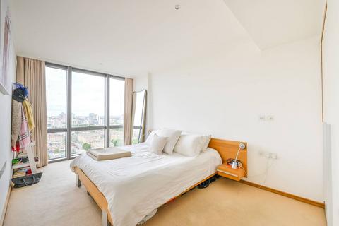 2 bedroom flat for sale, West India Quay, Canary Wharf, London, E14