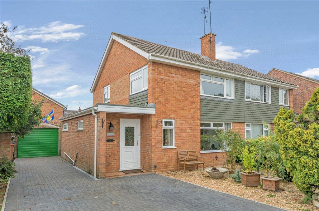 Northlands Road, Romsey, Hampshire 3 bed semidetached house for sale