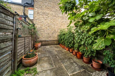 130 Revelstoke Road, London, SW18 5PA